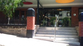 Отель Riverview on Mount Street  Перт